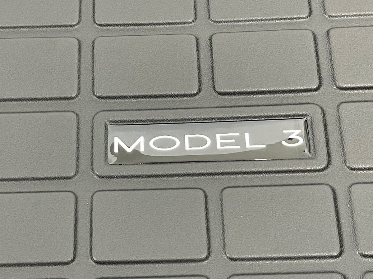 Tesla Model 3 Kabelfach-Matte - Allwettermatte - Streifendesign