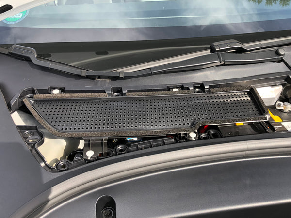 Tesla Model 3 Lüftungsgitter Frunk - nur für VOR-Refresh
