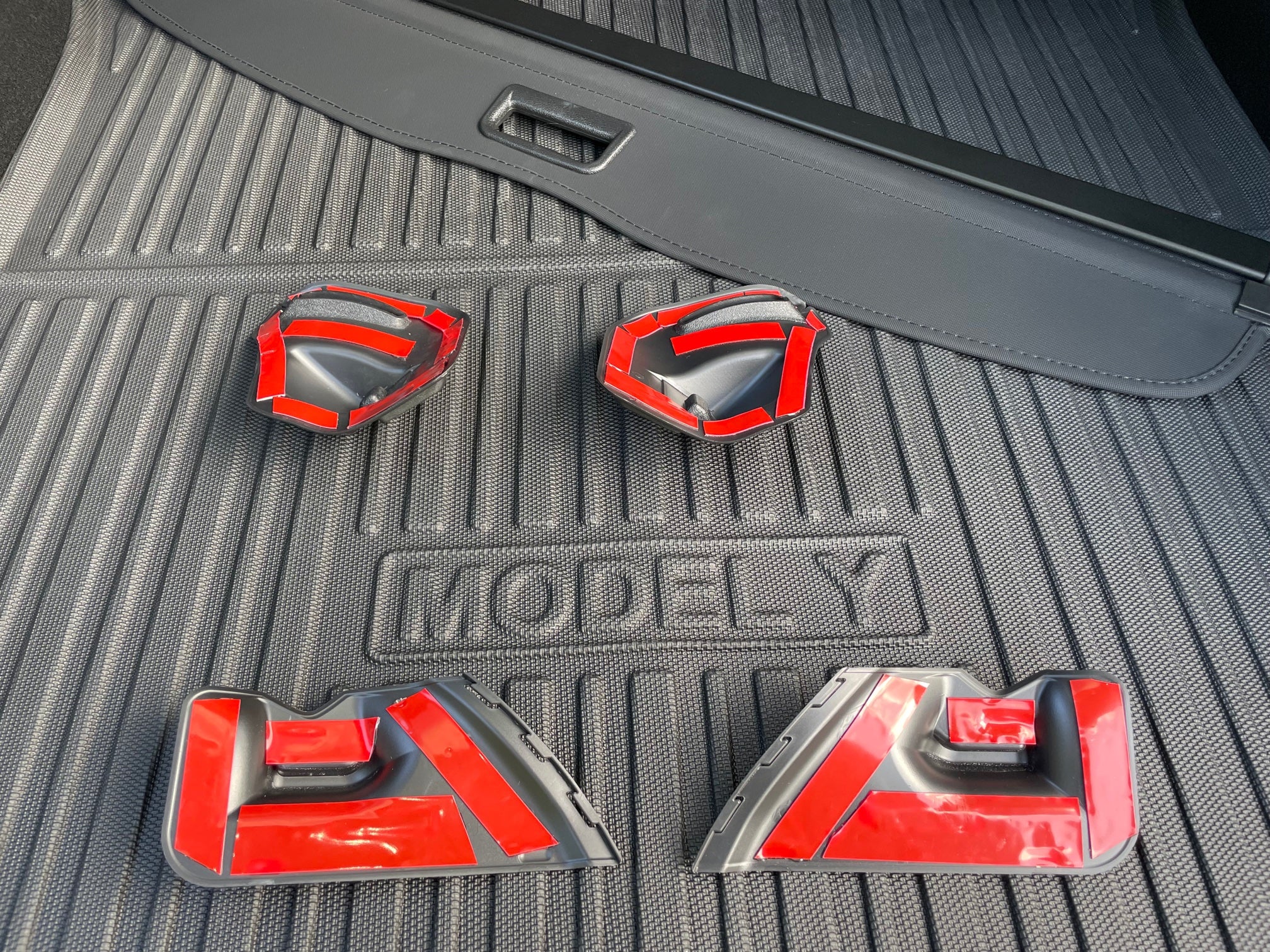 Original Tesla Model Y (ab 2020-) Hutablage Kofferraumabdeckung Ablage  Neuwertig