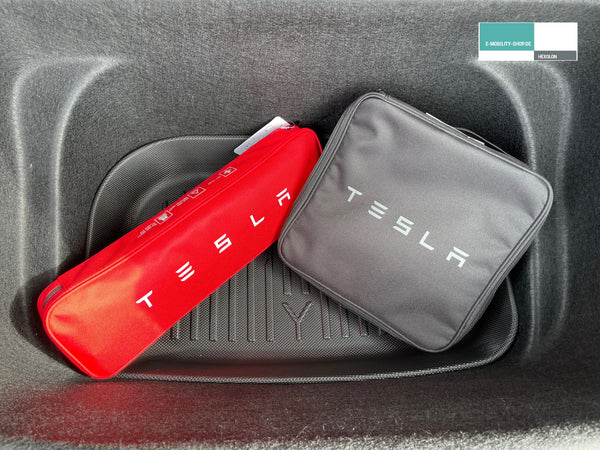 Tesla Model Y Kabelfach Allwetter-Schutzmatte - Streifendesign - Tool Box Mat