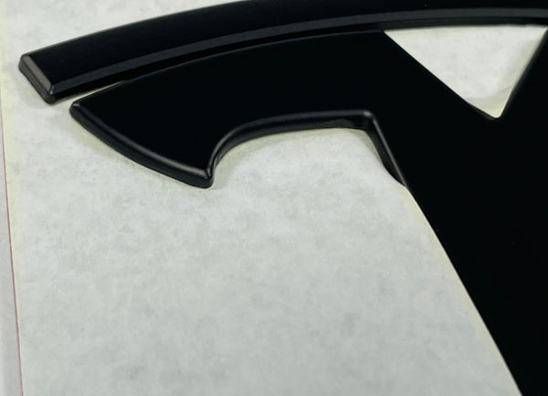 Tesla Model Y  T-Logo Metall - 2 teiliges Set zum Austausch - schwarz matt