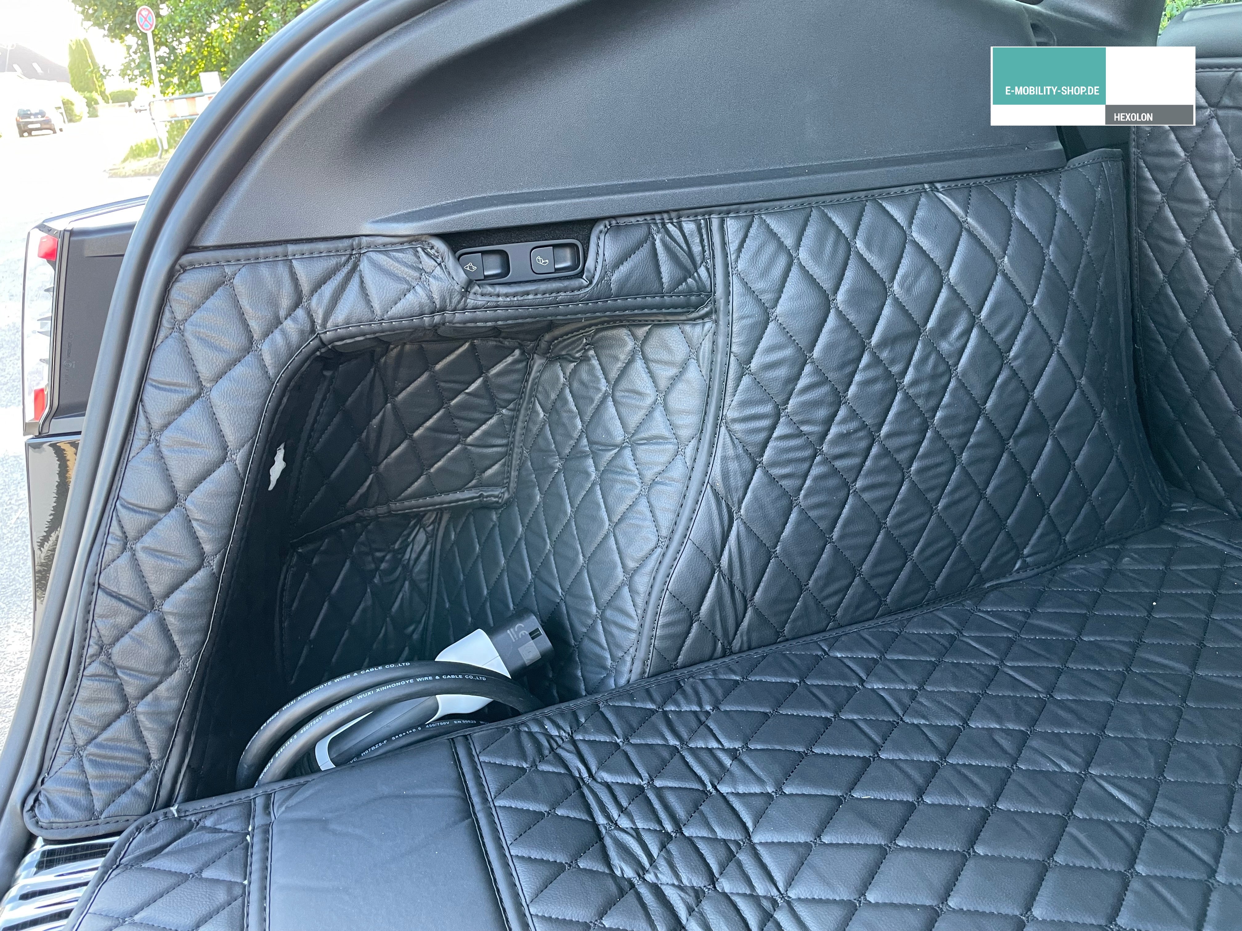 Kofferraumtasche faltbar für Tesla Model Y 2021 2022 2023,PU-Leder Auto  Kofferraum Organizer zum Aufbewahren und Verstauen Auto Zubehör  Innenraum,C/Grey: : Auto & Motorrad