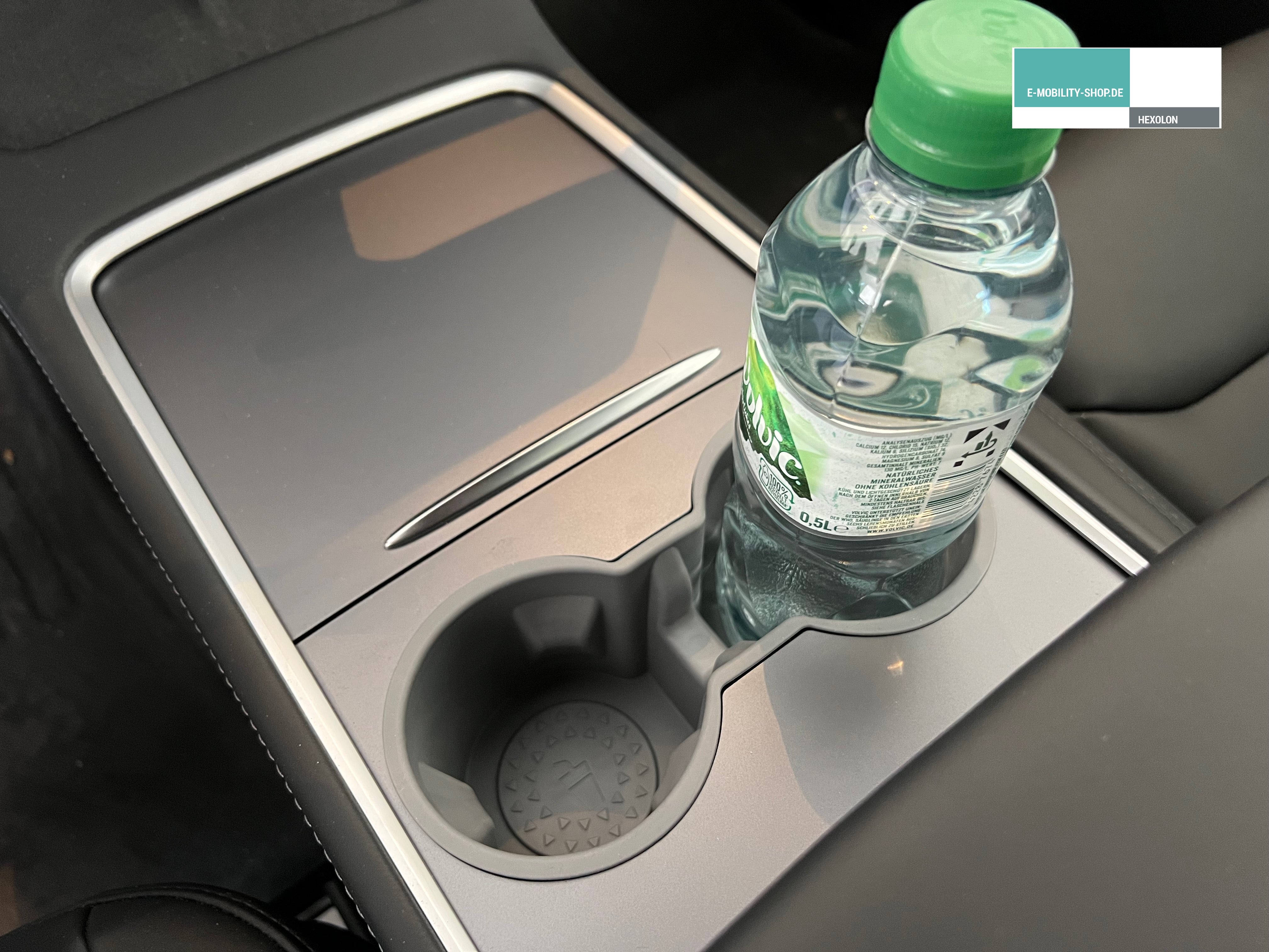 Tesla Model 3 und Y - Getränkehalter, Flaschenhalter – E-Mobility Shop